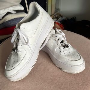 Barely worn Nike AF1